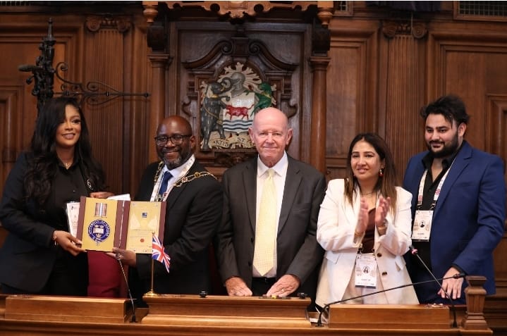Oxford honours Nigerian trailblazer Princess Akawor Dolor With Global Humanitarian Award